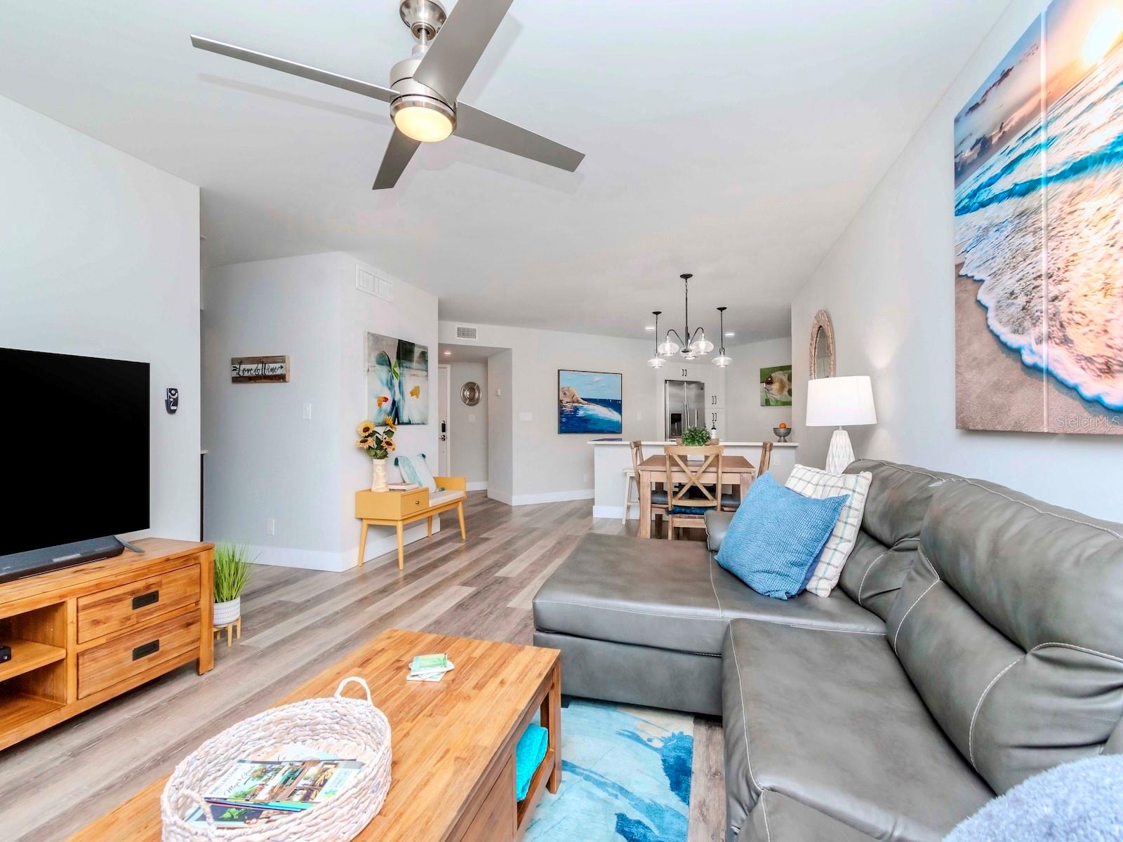 Image 9 of 49 For 6100 Bahia Del Mar Circle 102