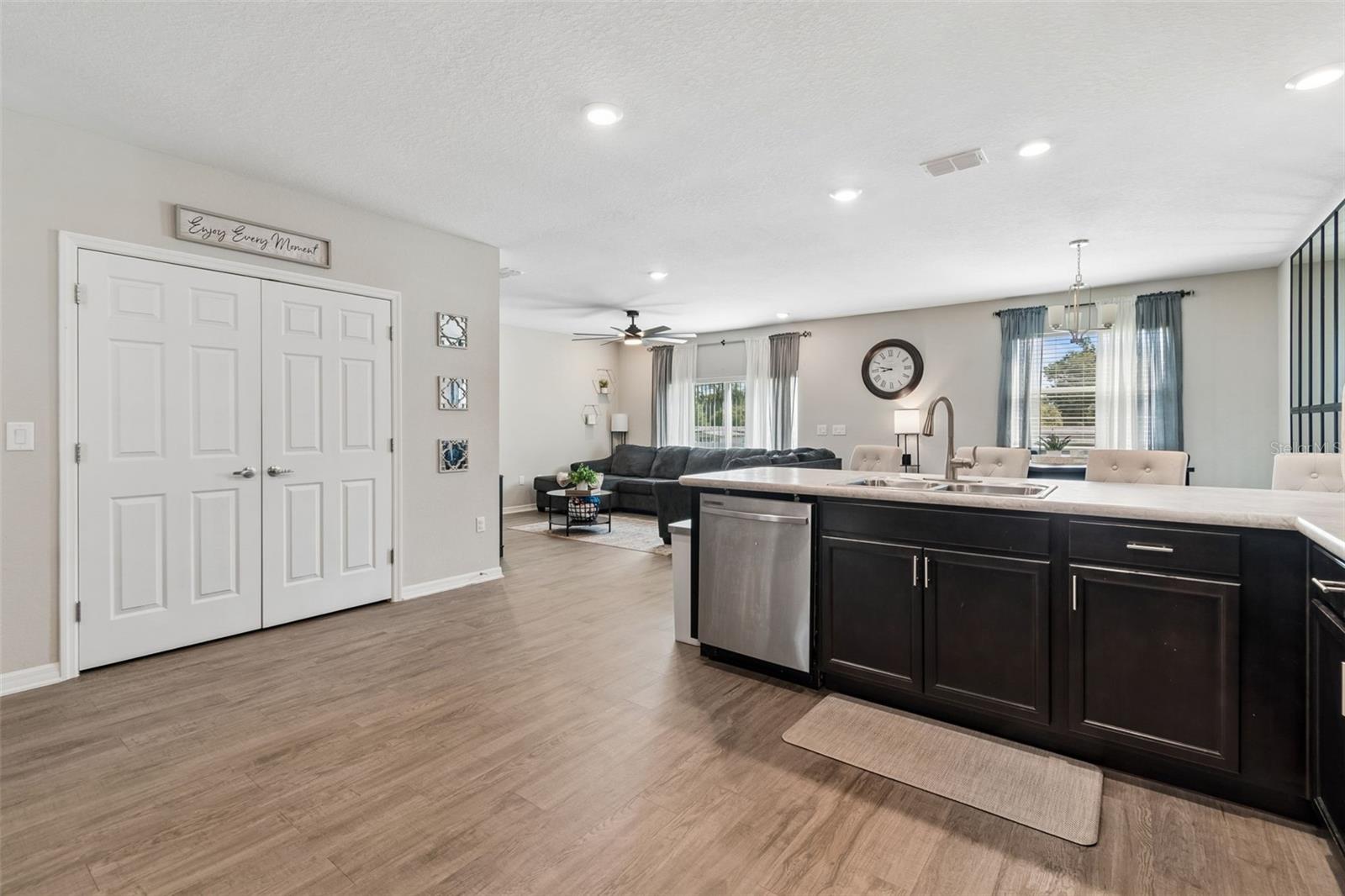 Image 10 of 59 For 6396 Gardner Drive