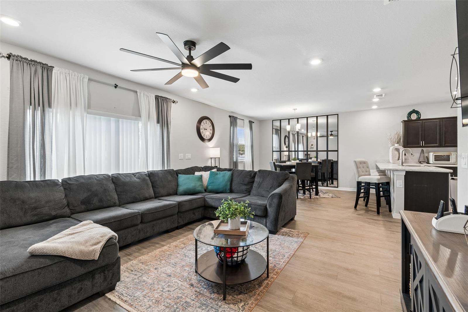 Image 14 of 59 For 6396 Gardner Drive