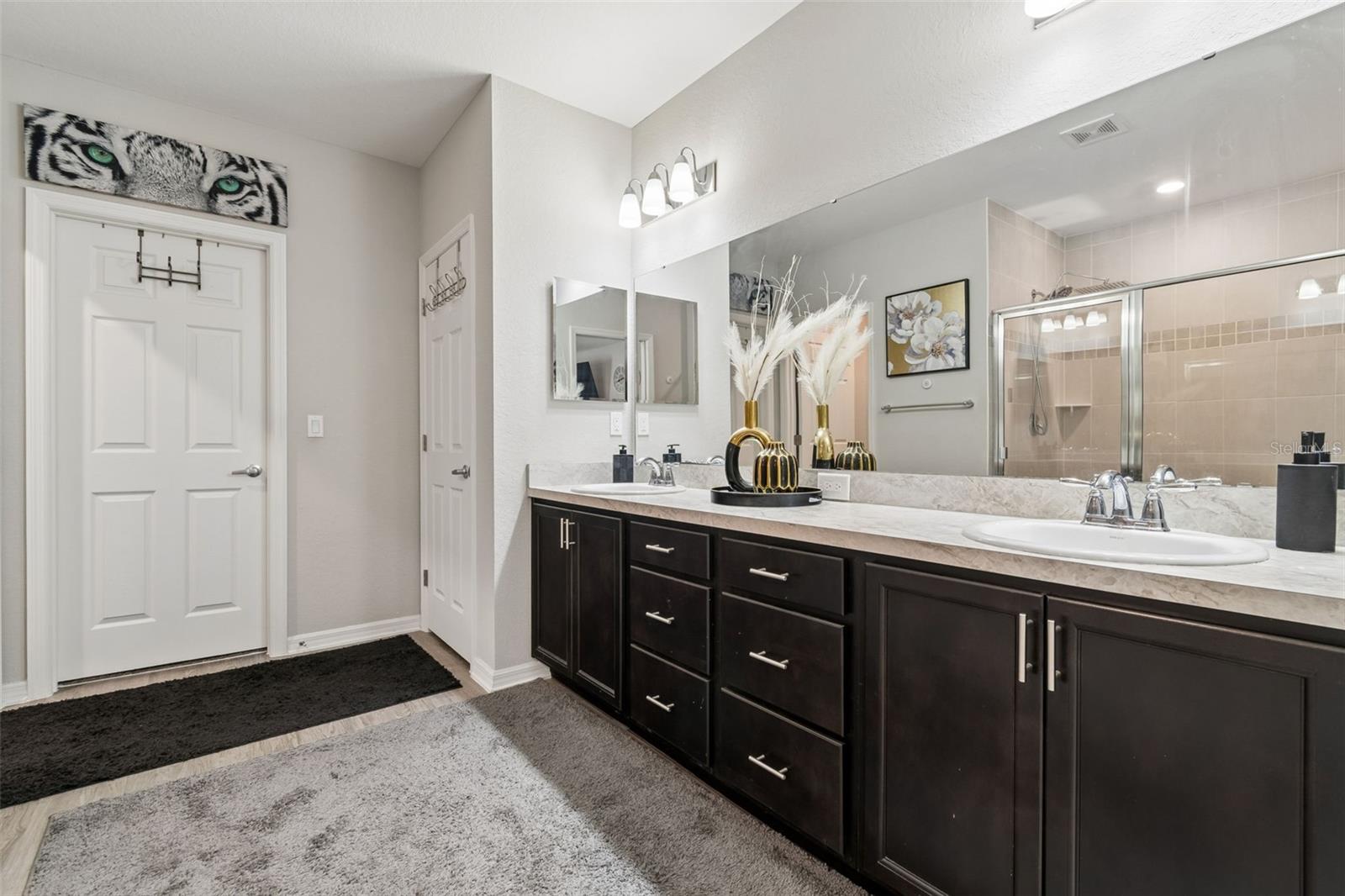 Image 18 of 59 For 6396 Gardner Drive