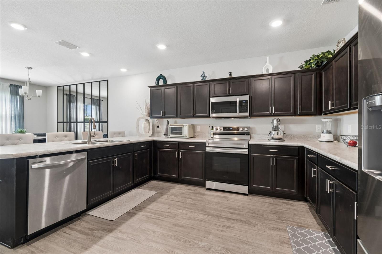 Image 8 of 59 For 6396 Gardner Drive