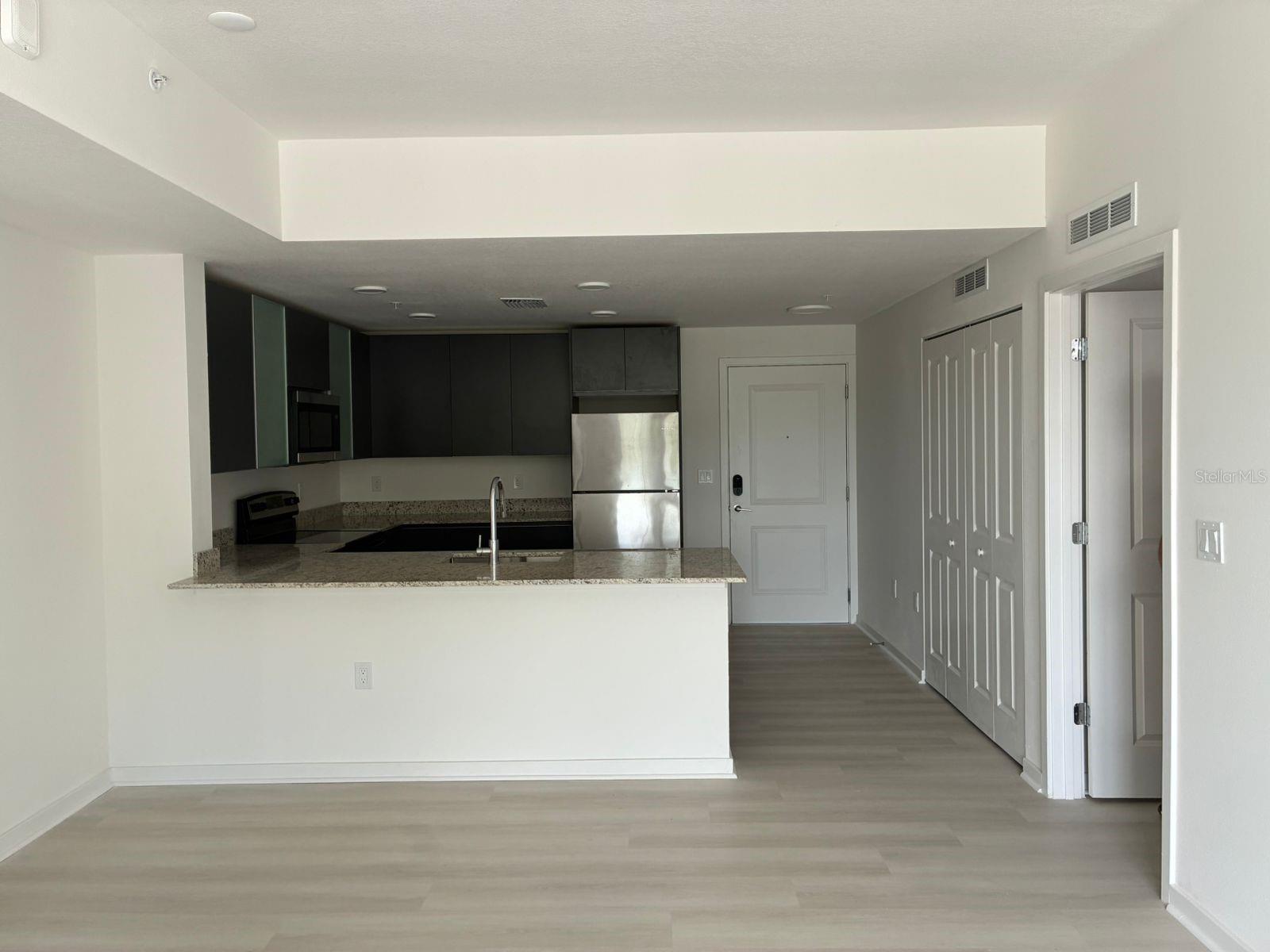 Image 19 of 72 For 5587 Millenia Park Boulevard 301