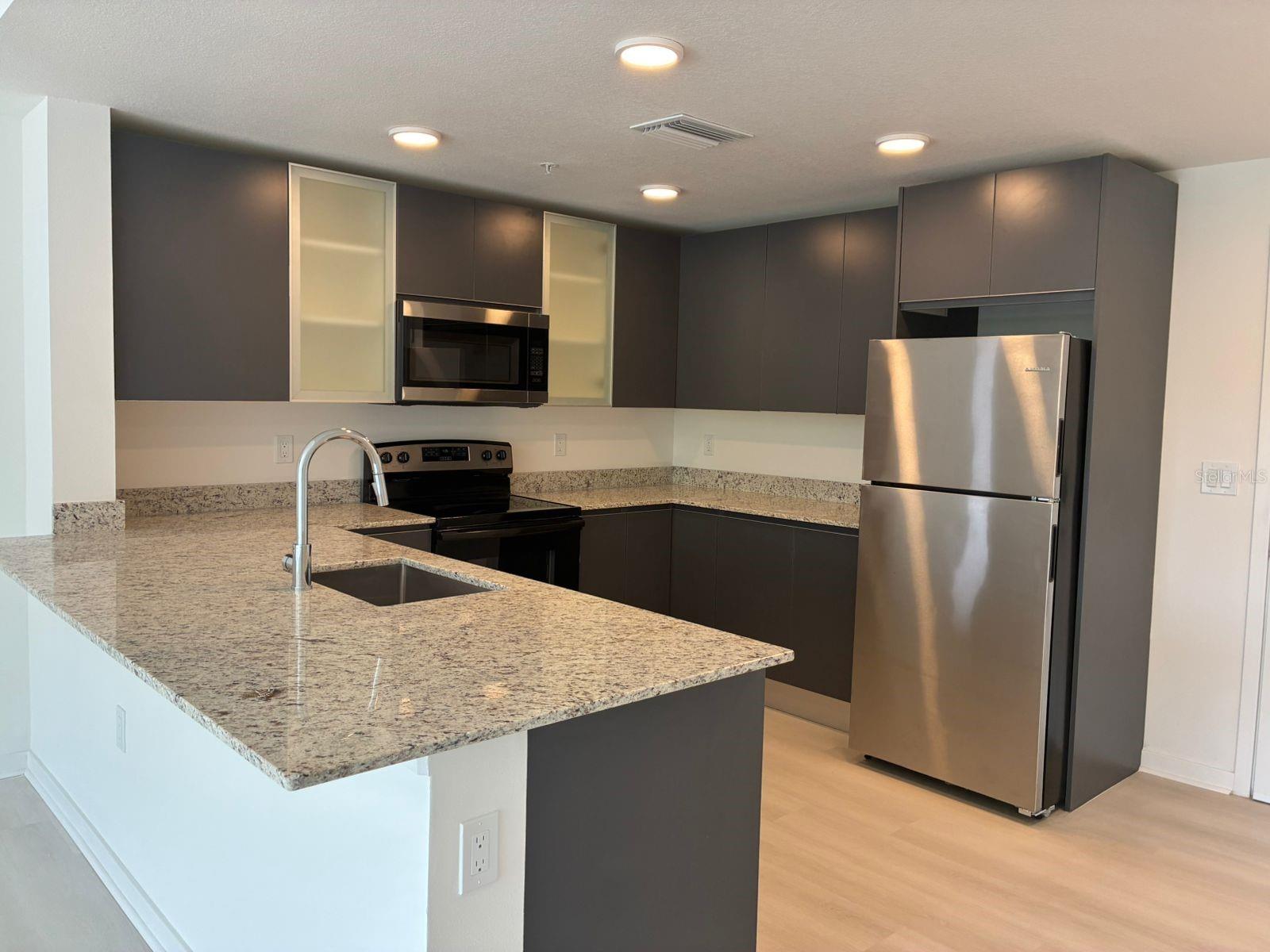 Image 62 of 72 For 5587 Millenia Park Boulevard 301