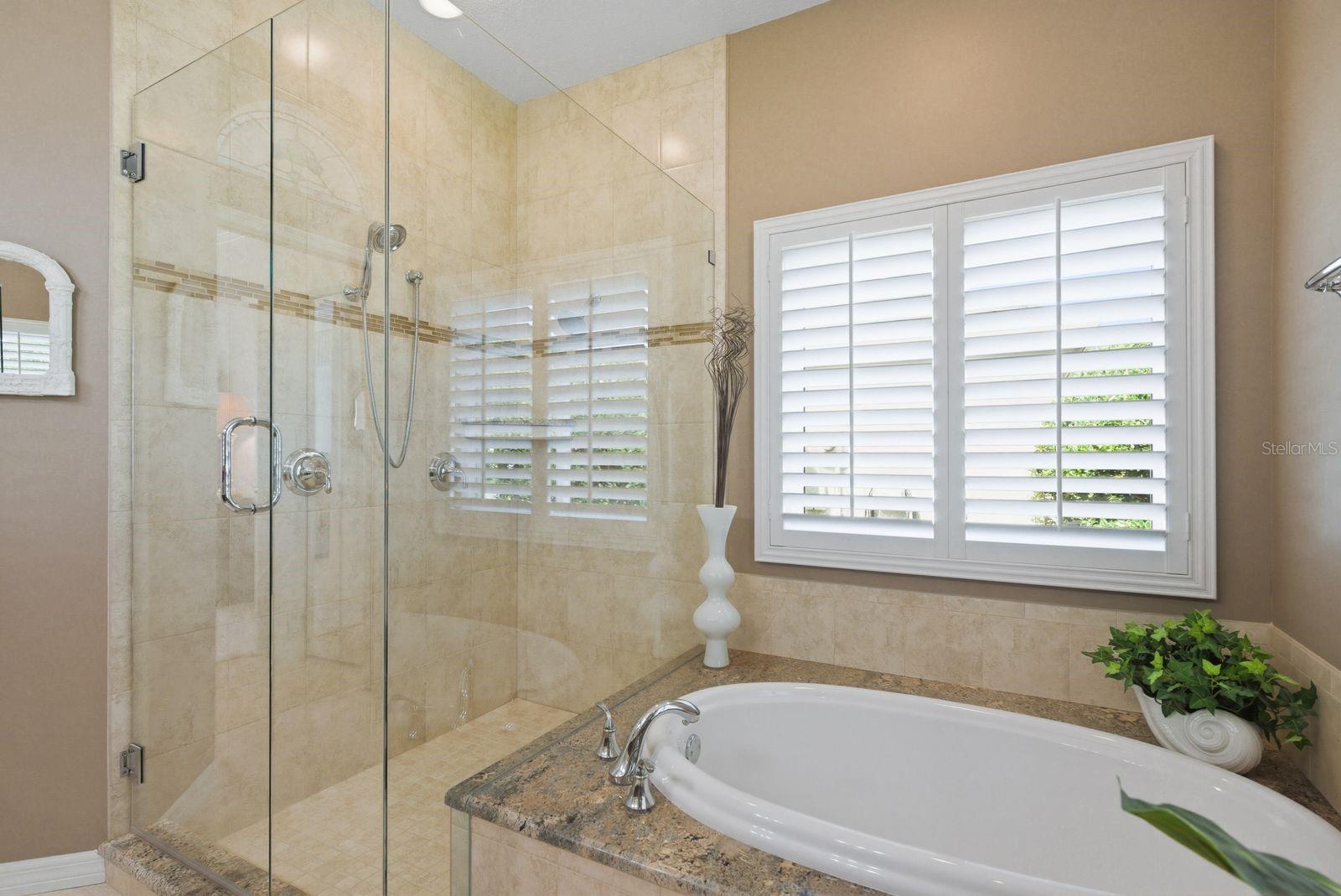 Image 22 of 38 For 537 Belted Kingfisher Drive N