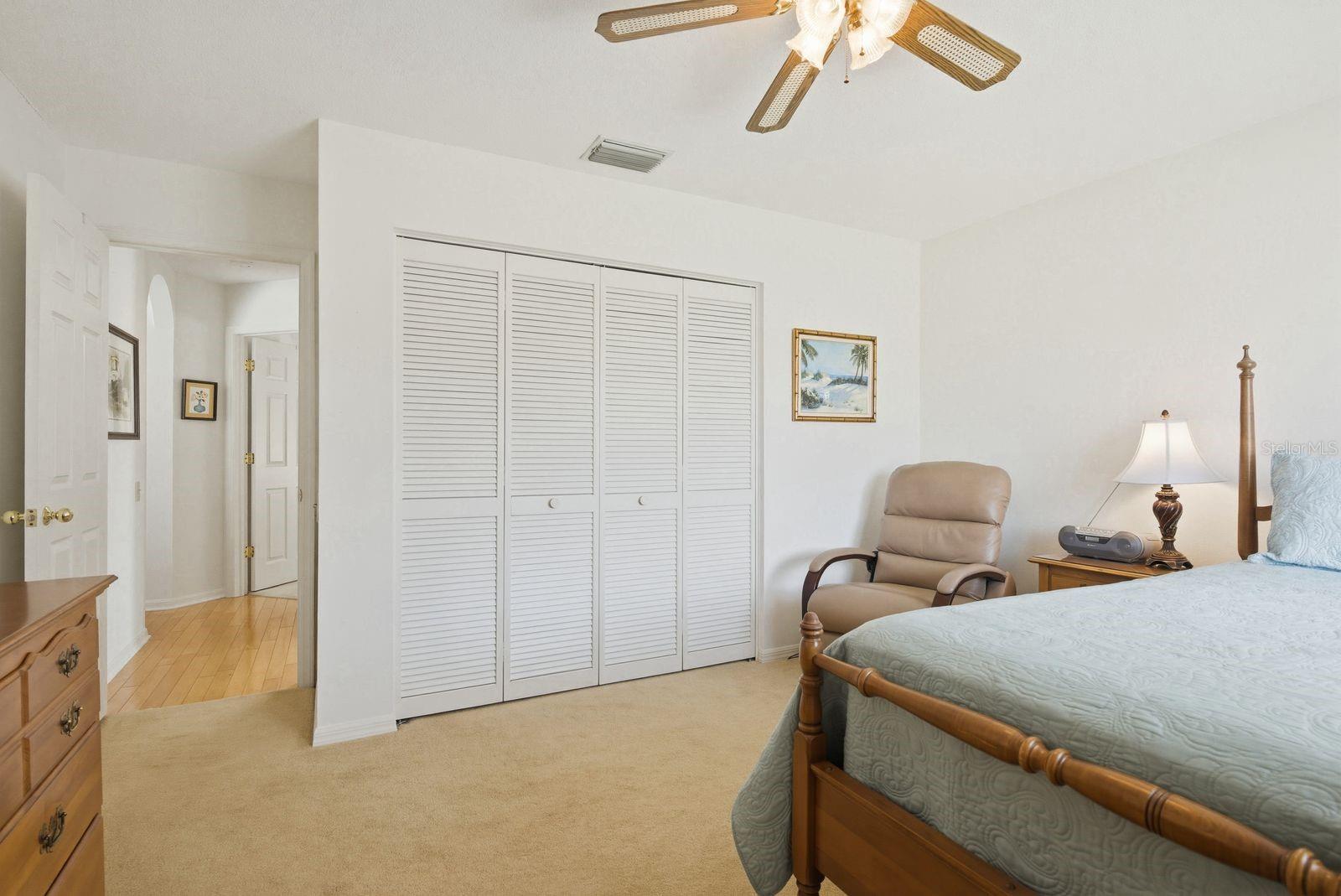 Image 24 of 38 For 537 Belted Kingfisher Drive N