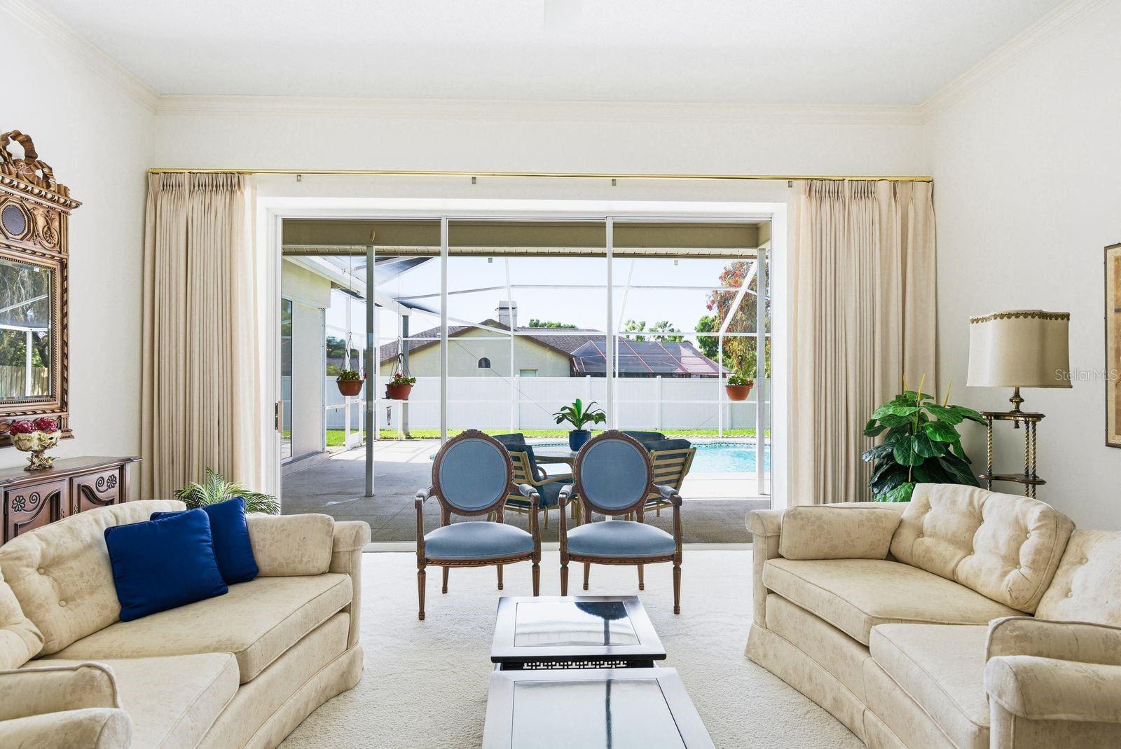 Image 4 of 38 For 537 Belted Kingfisher Drive N