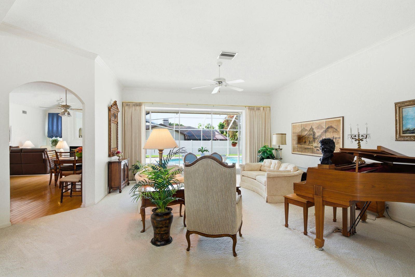 Image 5 of 38 For 537 Belted Kingfisher Drive N