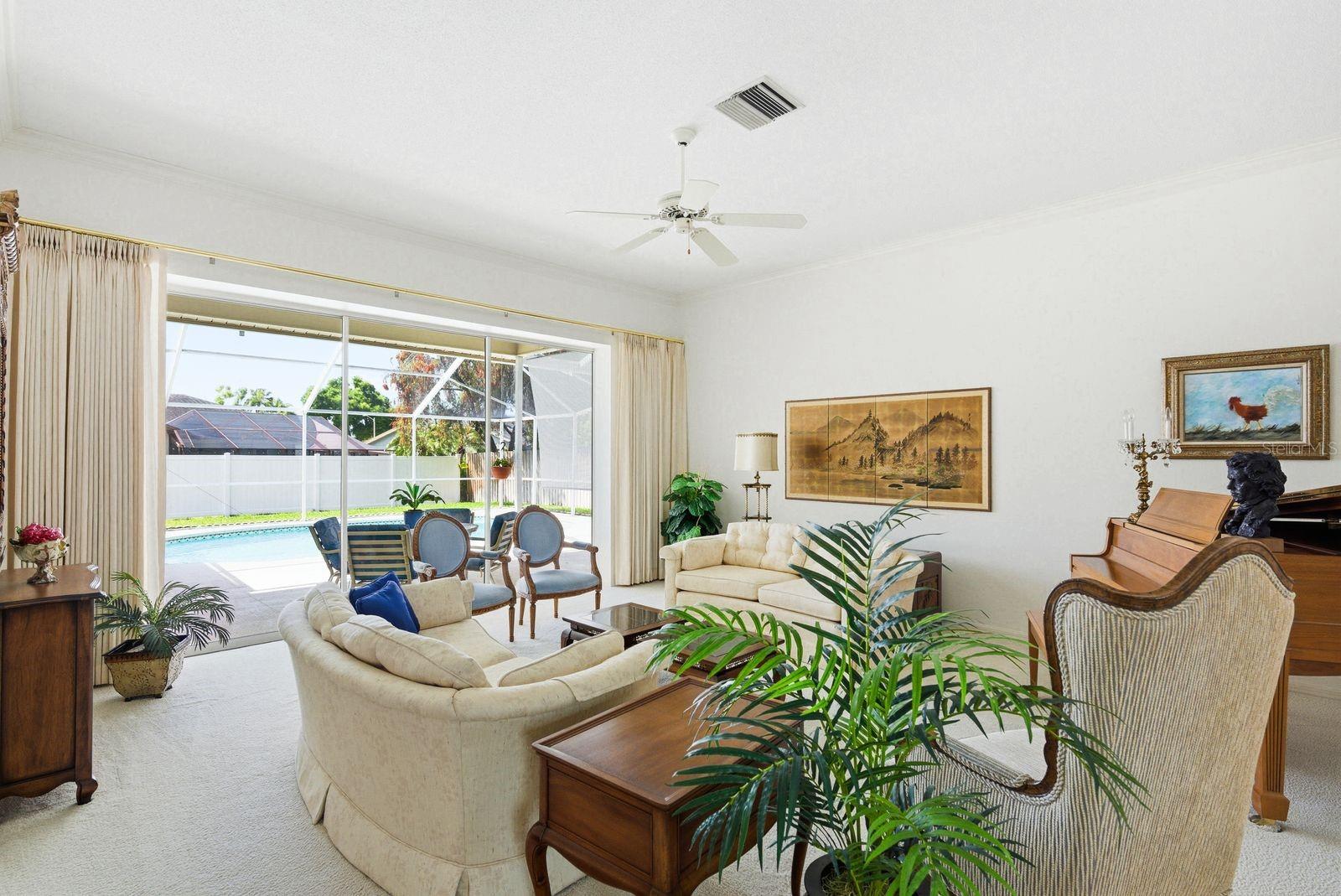 Image 6 of 38 For 537 Belted Kingfisher Drive N