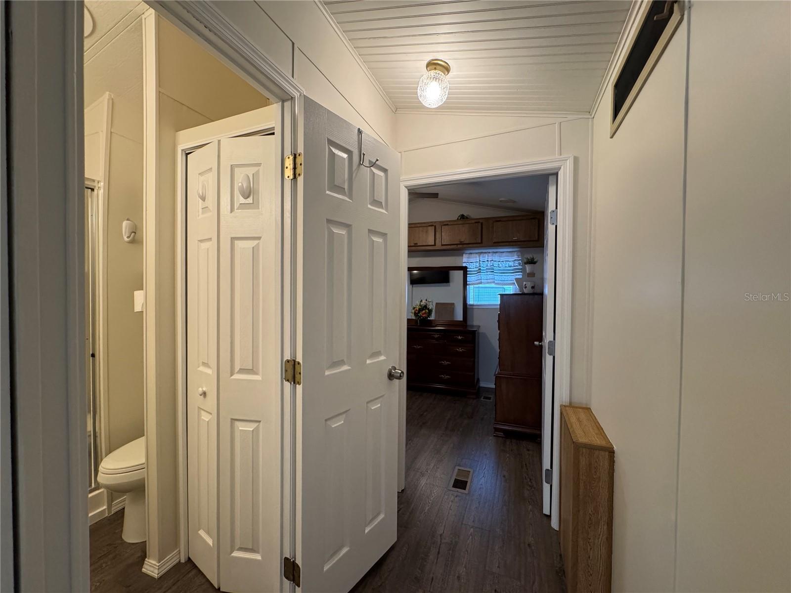 Image 22 of 26 For 35101 Condominium Boulevard 239