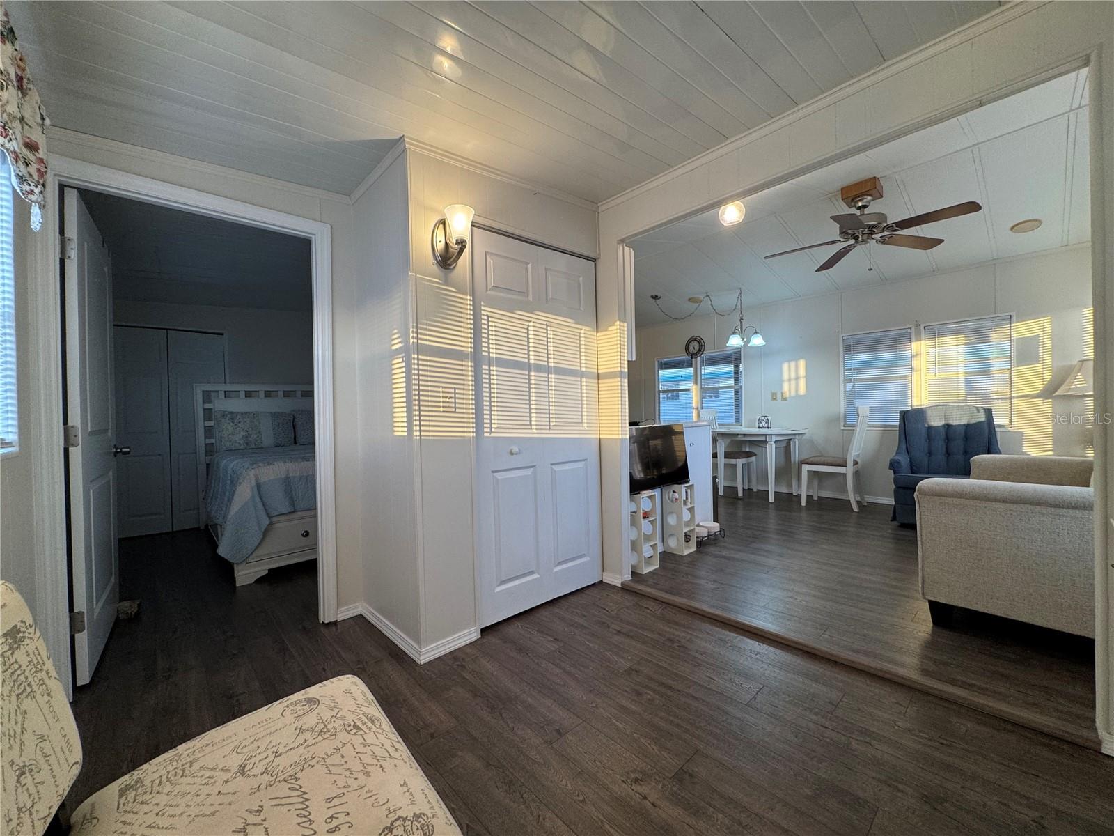 Image 6 of 26 For 35101 Condominium Boulevard 239