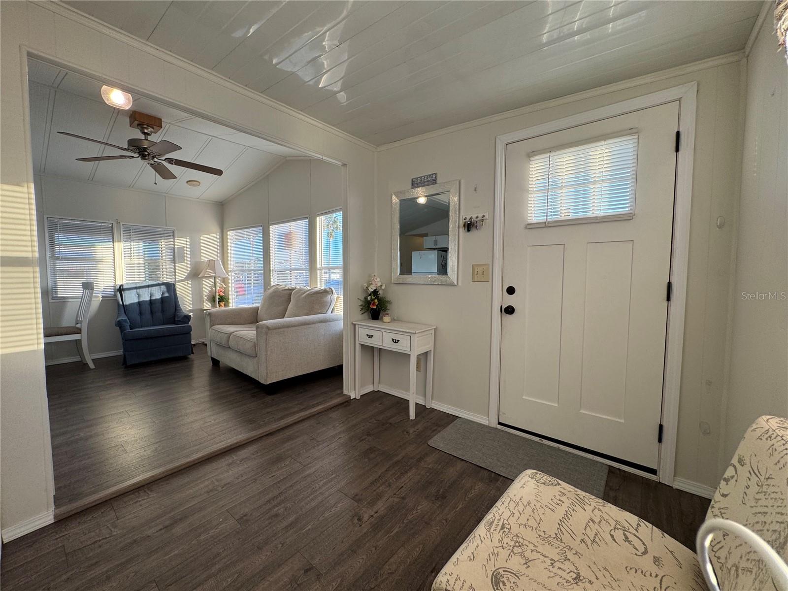 Image 7 of 26 For 35101 Condominium Boulevard 239