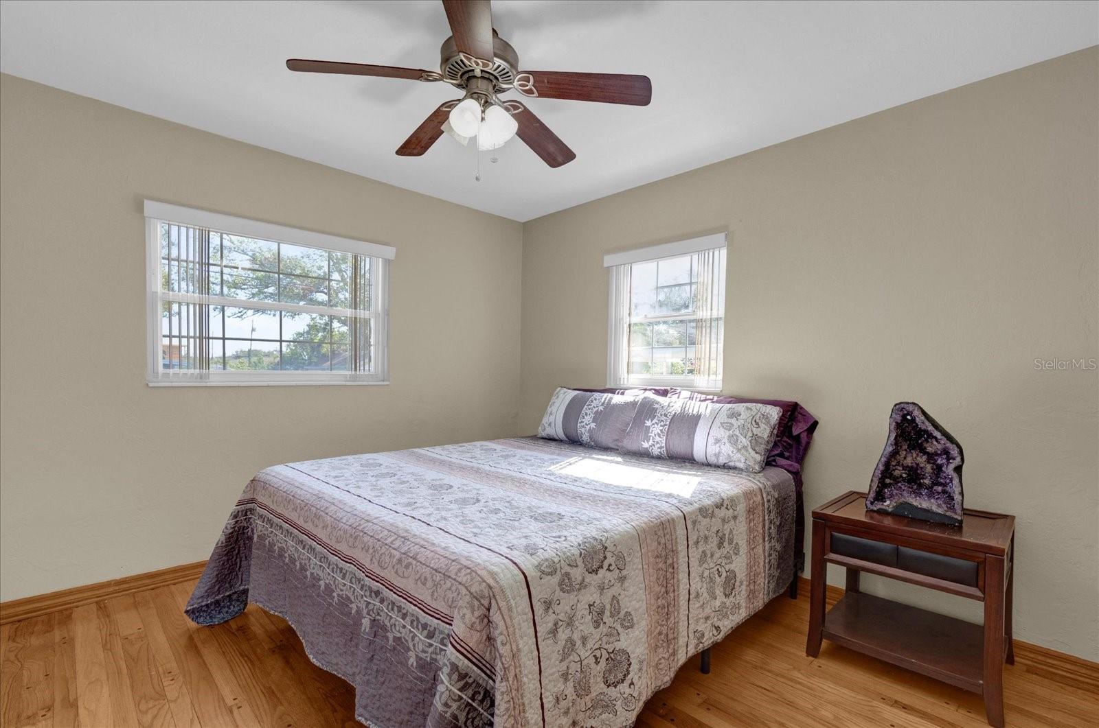 Image 10 of 21 For 4237 Dr Martin Luther King Jr Street N