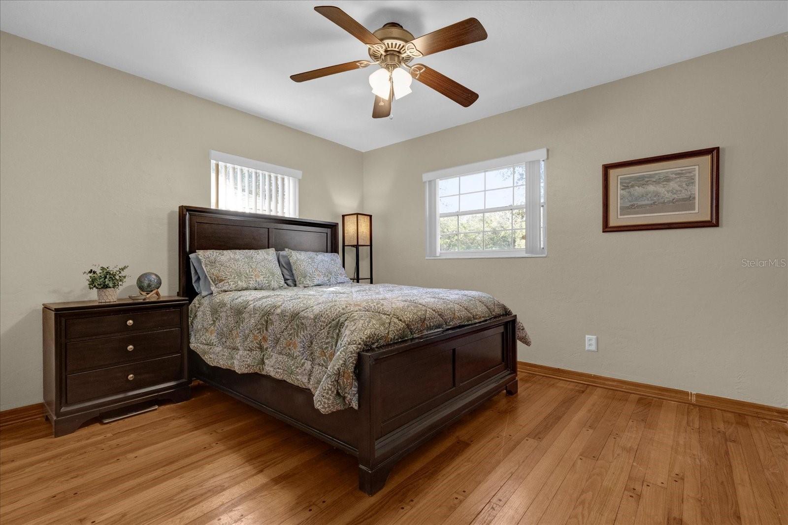 Image 12 of 21 For 4237 Dr Martin Luther King Jr Street N