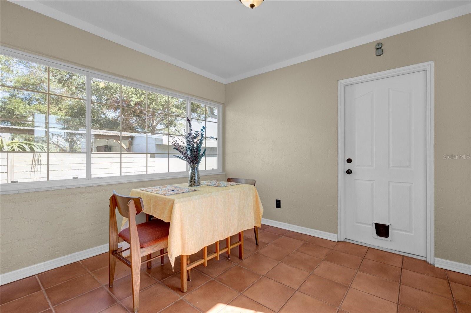 Image 14 of 21 For 4237 Dr Martin Luther King Jr Street N