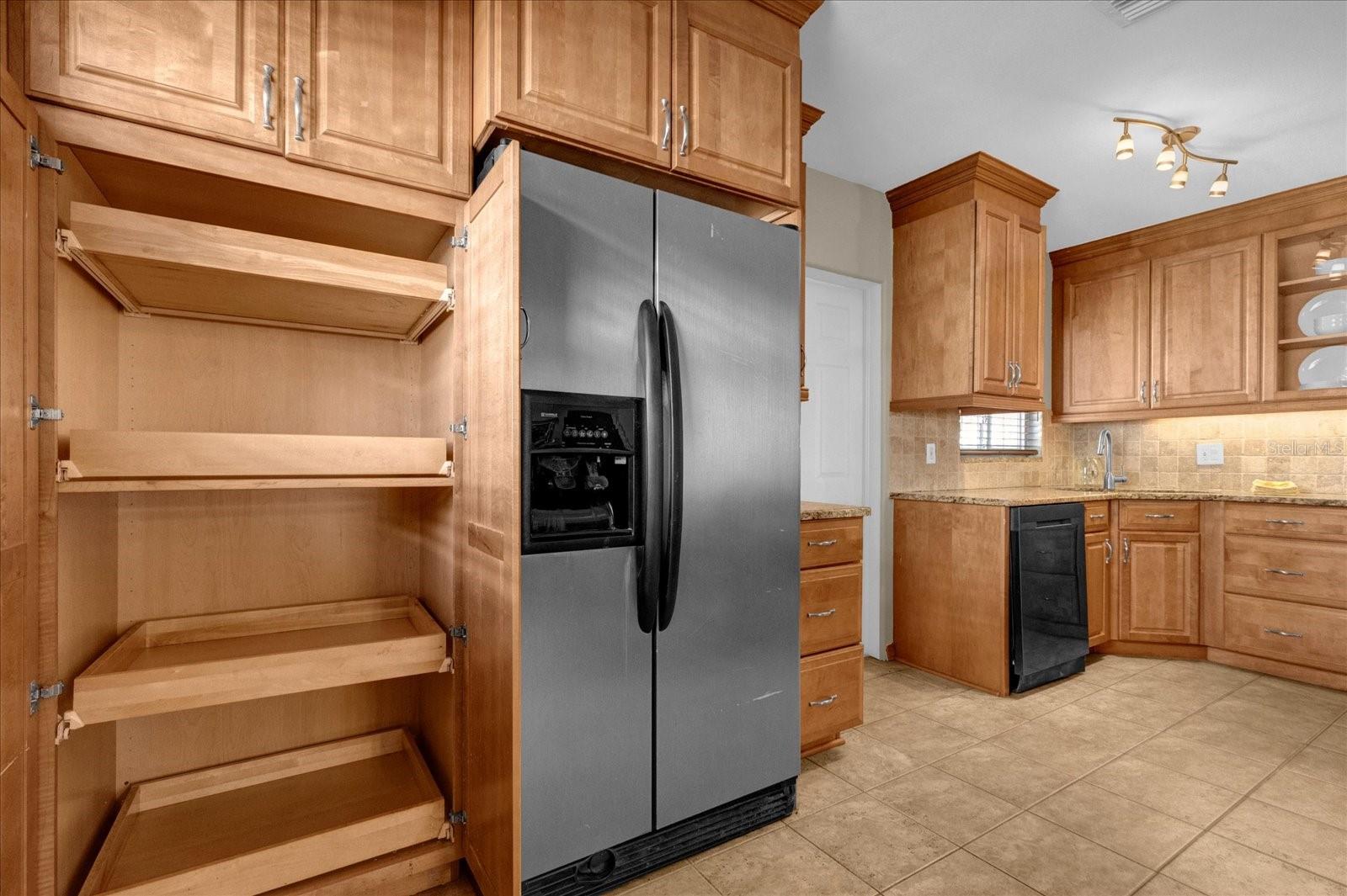 Image 6 of 21 For 4237 Dr Martin Luther King Jr Street N