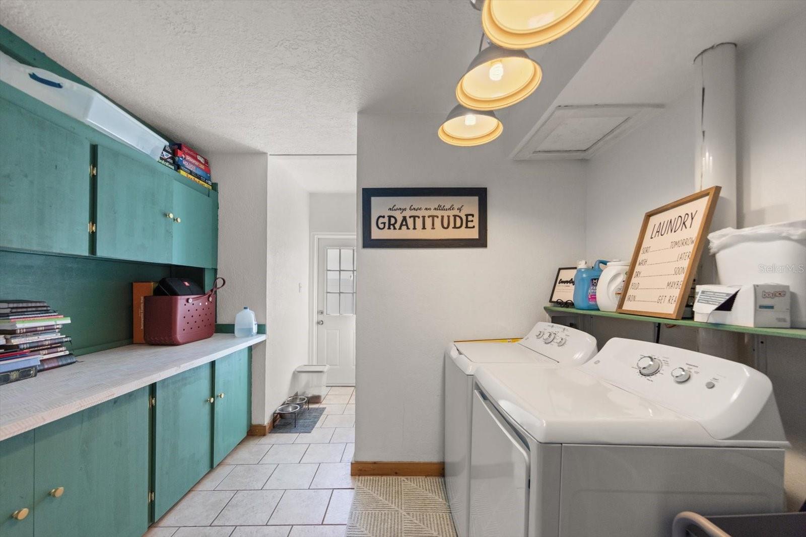 Image 20 of 25 For 9940 108th Street