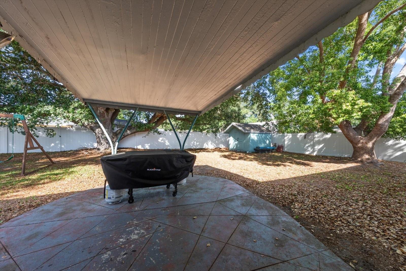 Image 22 of 25 For 9940 108th Street