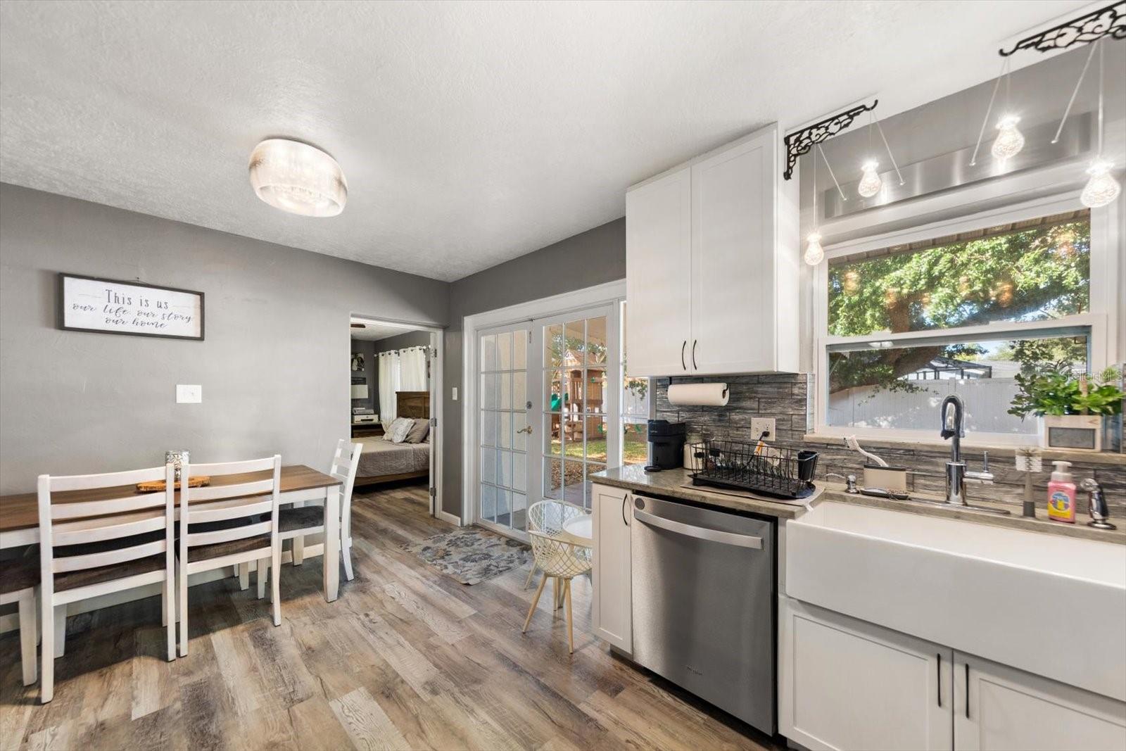 Image 8 of 25 For 9940 108th Street