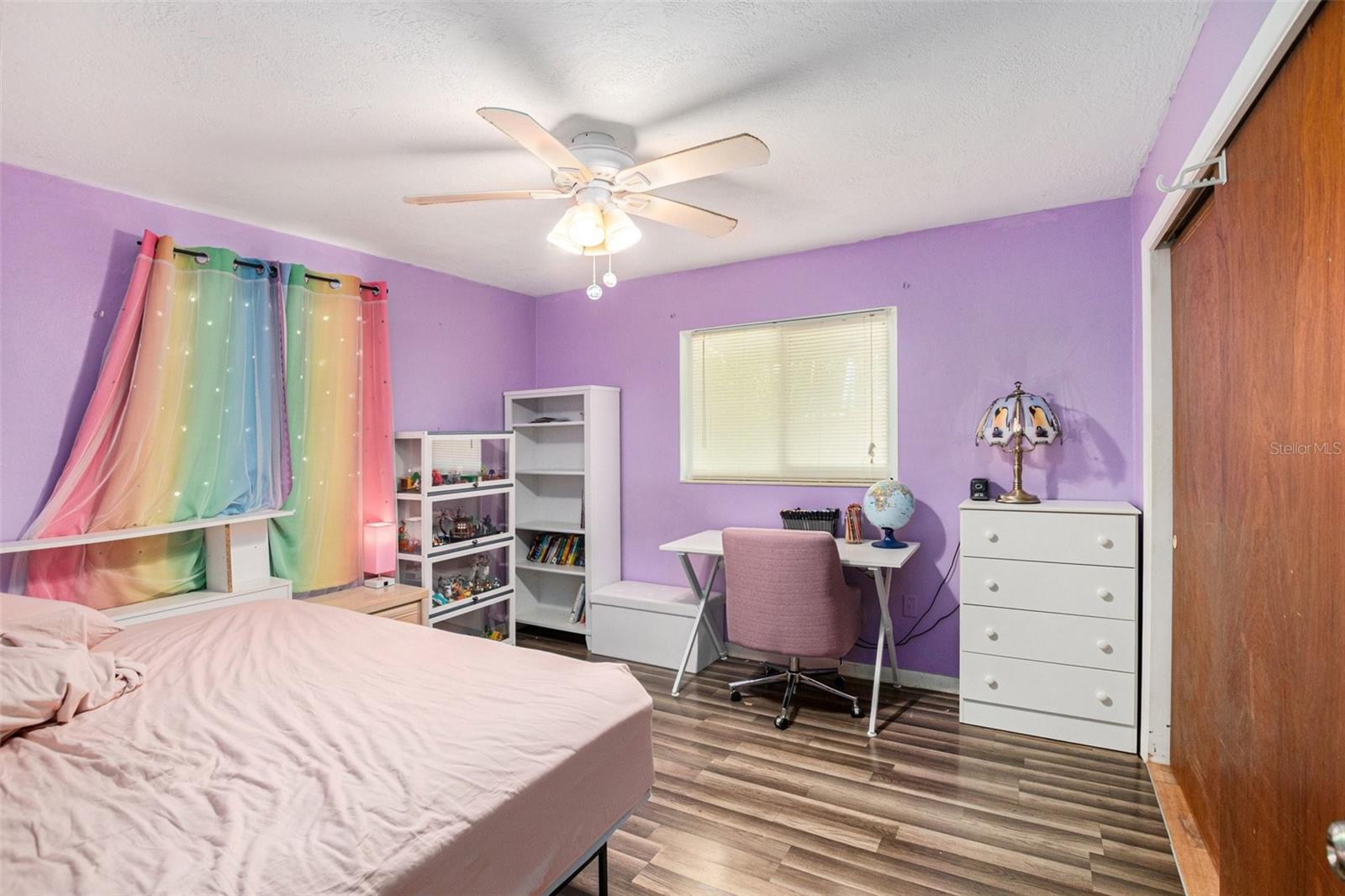 Listing photo id 4 for 210 Red Rose Lane