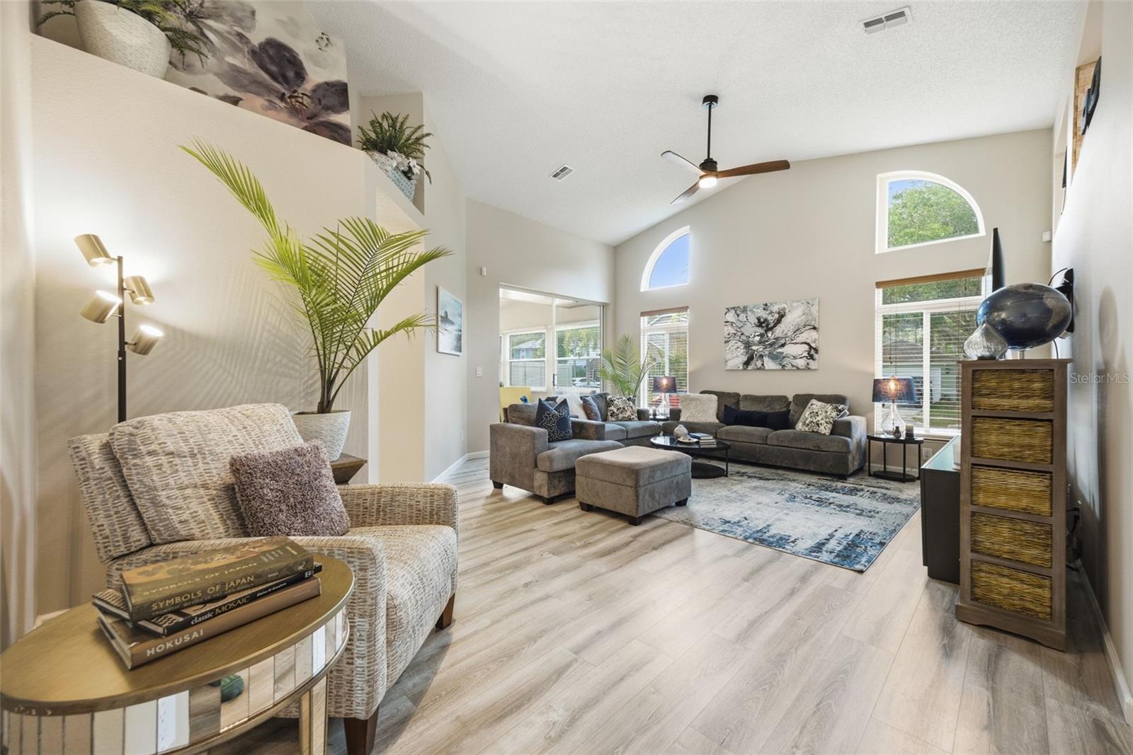 Image 12 of 50 For 4852 Ridgemoor Circle