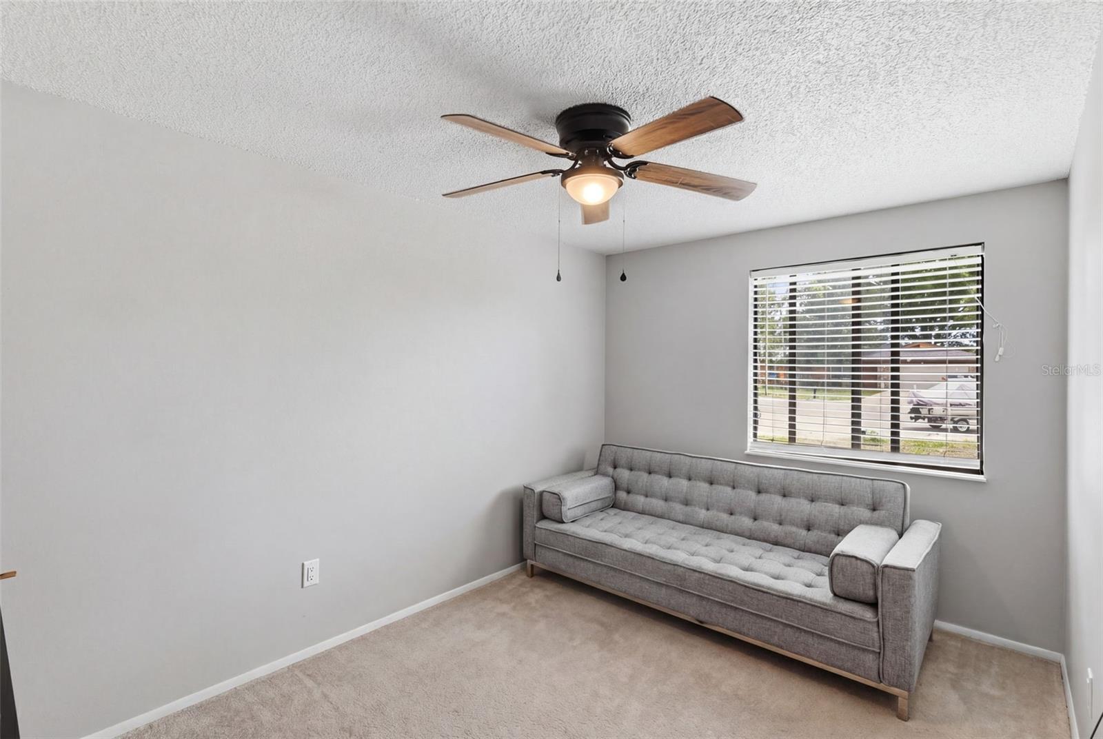 Image 17 of 33 For 2959 Lockwood Meadows Boulevard