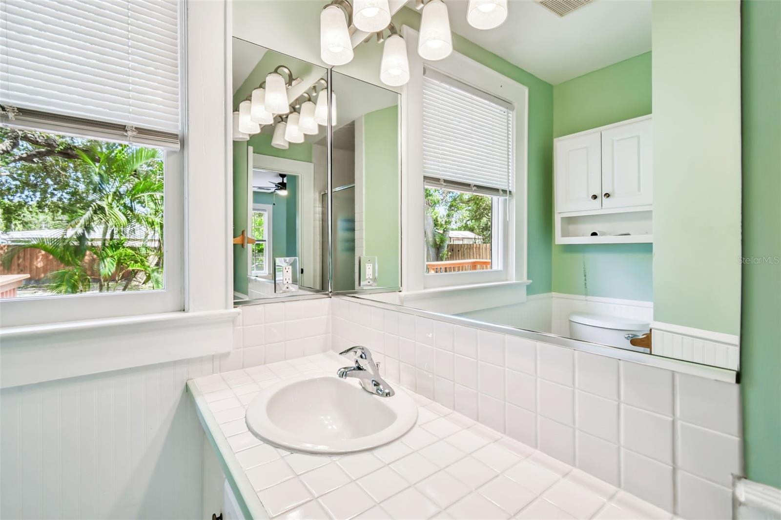 Image 31 of 75 For 758 Wood Street