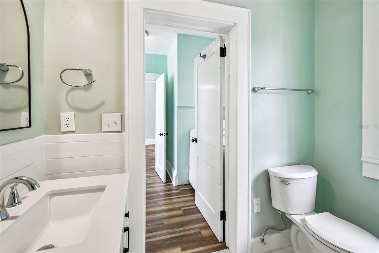 Image 50 of 75 For 758 Wood Street