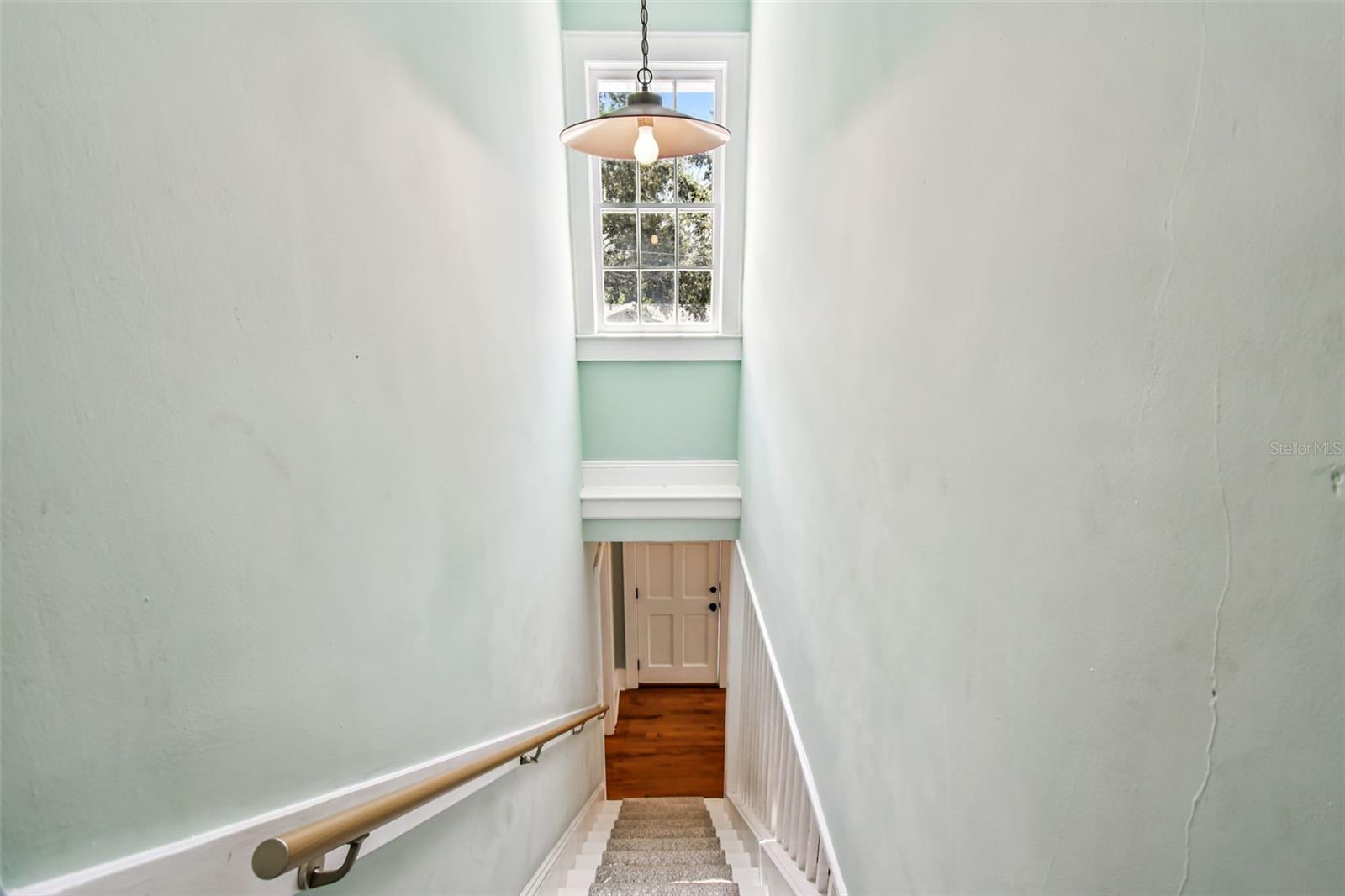 Image 56 of 75 For 758 Wood Street