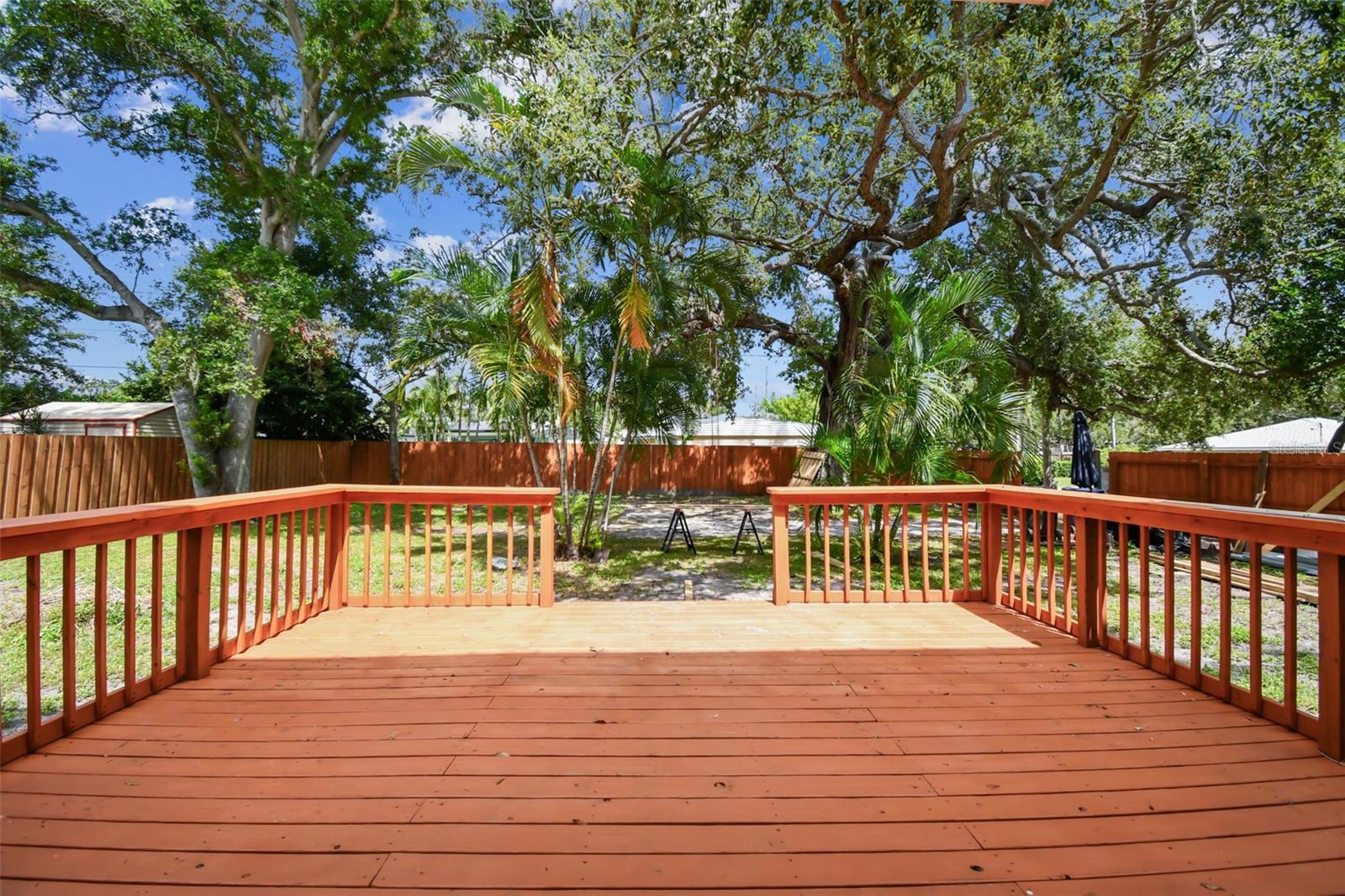 Image 57 of 75 For 758 Wood Street