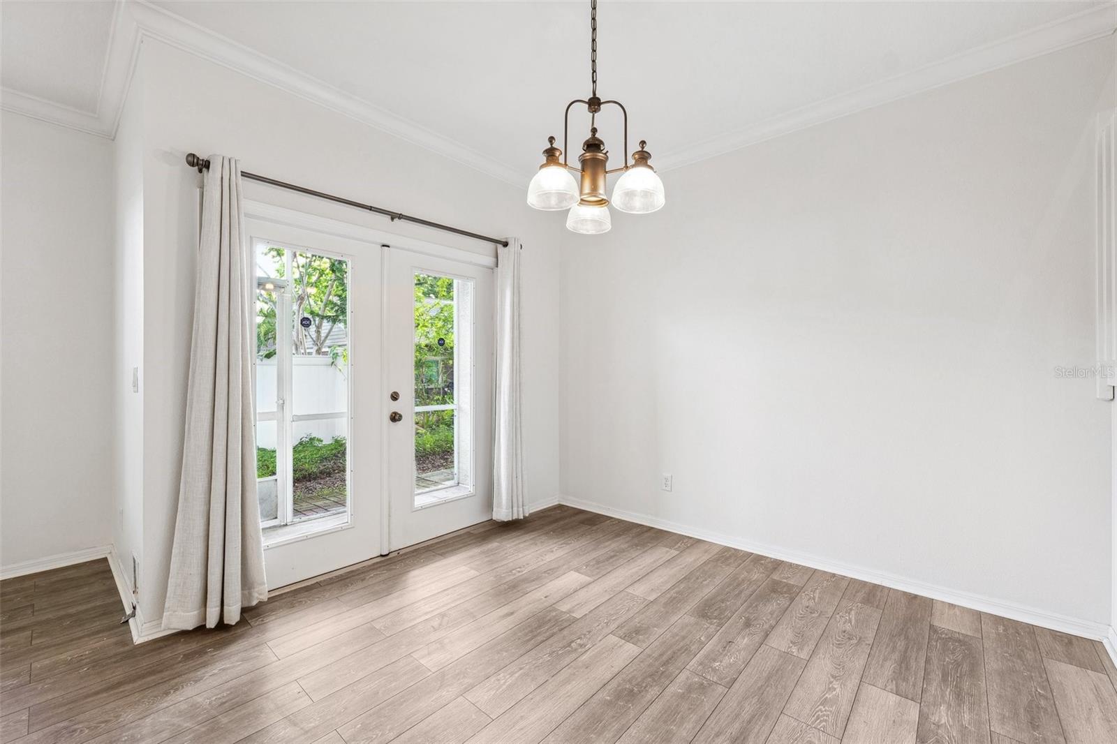 Image 10 of 24 For 3209 Meta Court