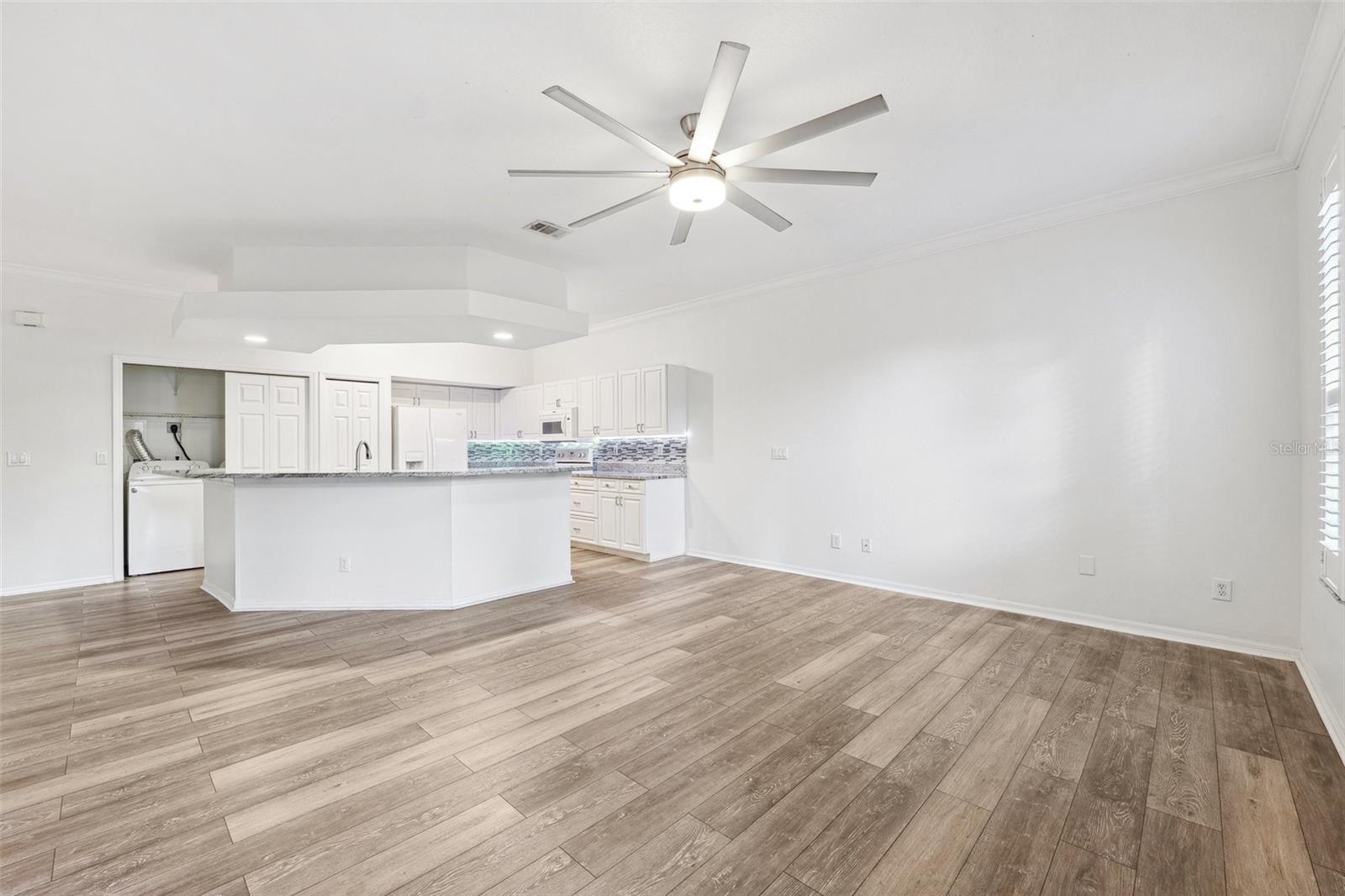 Image 7 of 24 For 3209 Meta Court