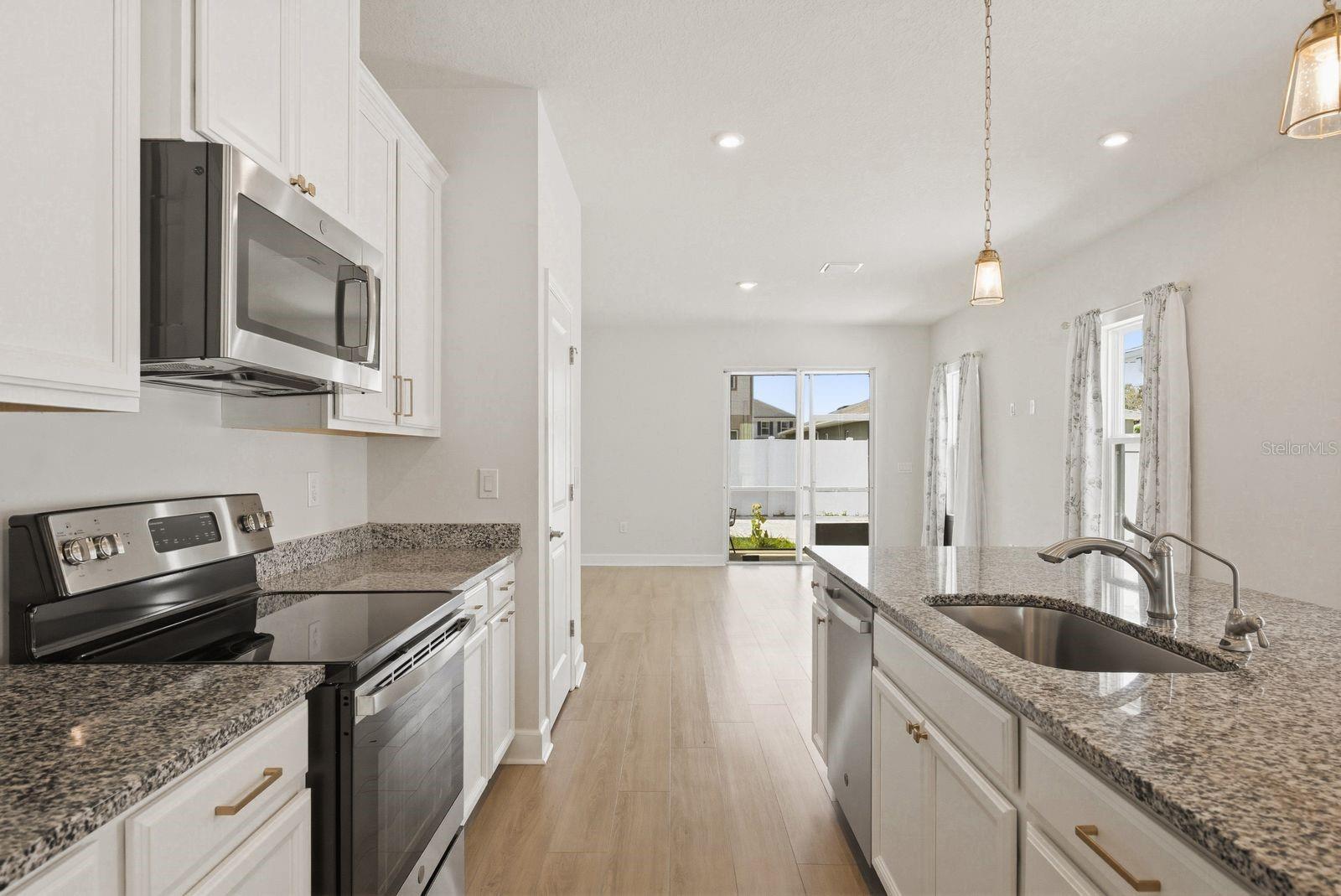 Image 13 of 28 For 19056 Heavenside Court