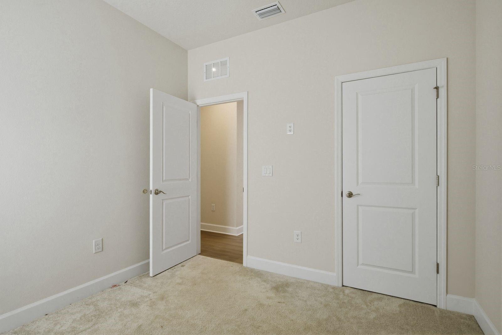 Image 19 of 28 For 19056 Heavenside Court