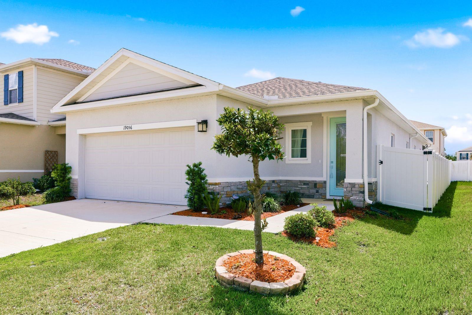 Image 2 of 28 For 19056 Heavenside Court