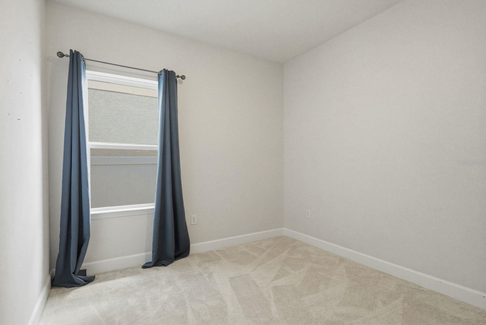 Image 21 of 28 For 19056 Heavenside Court