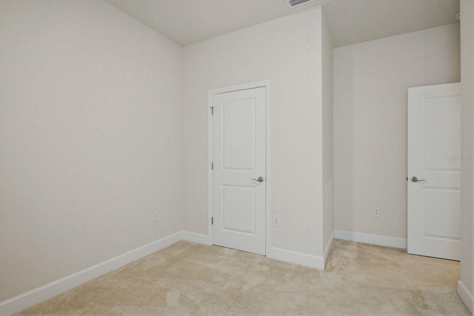 Image 22 of 28 For 19056 Heavenside Court