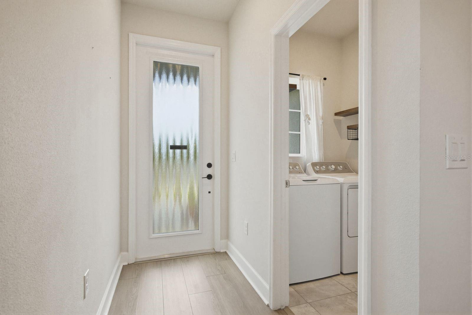 Image 4 of 28 For 19056 Heavenside Court