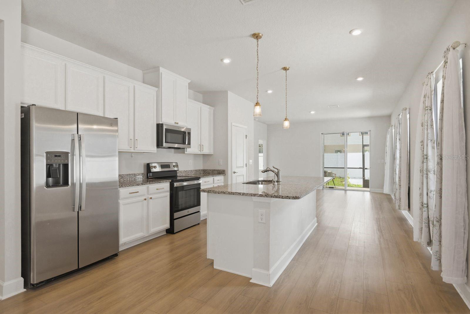 Image 6 of 28 For 19056 Heavenside Court