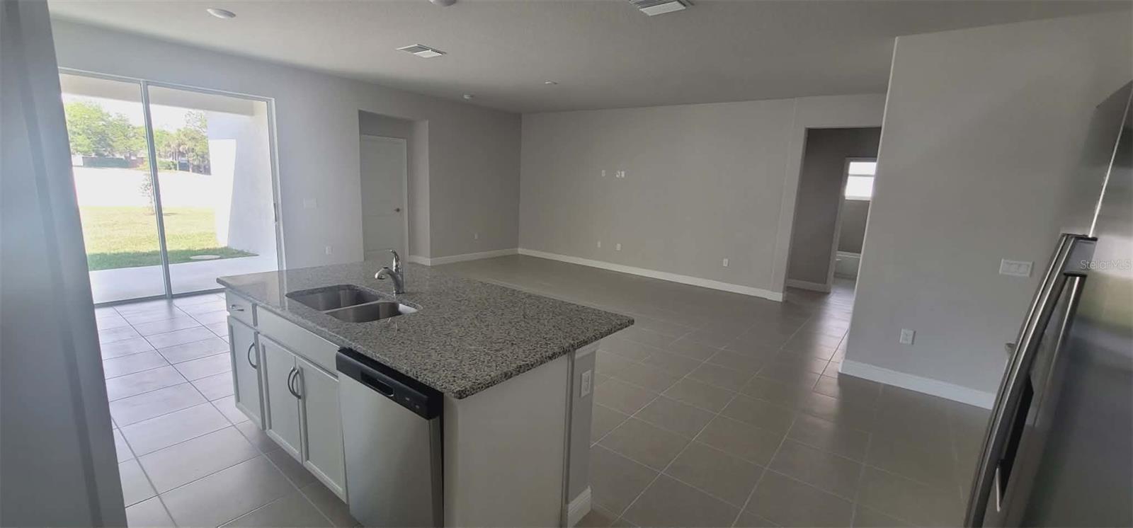 Image 3 of 12 For 9273 Highland Hills Drive