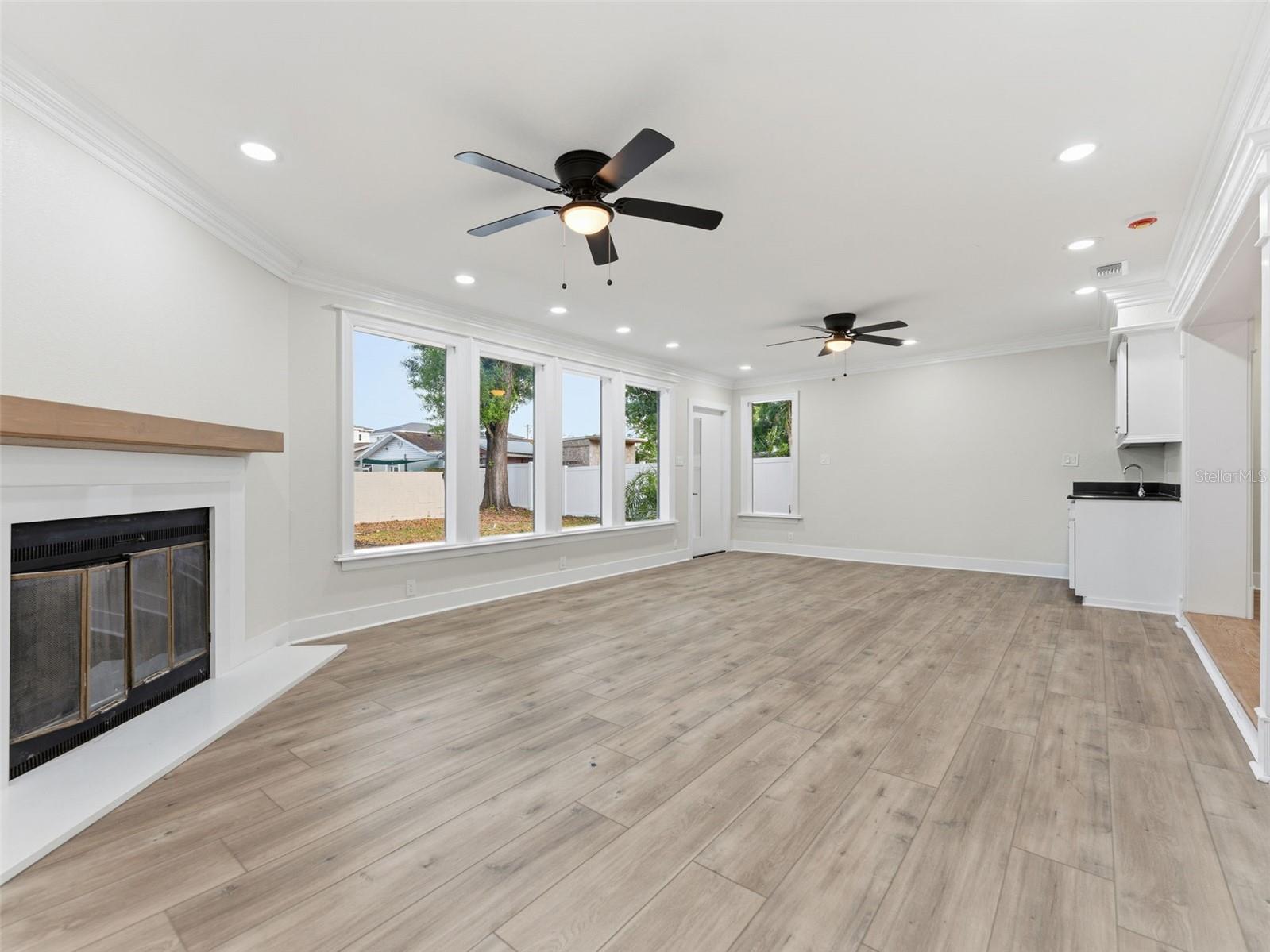 Image 10 of 32 For 1714 Saint Isabel Street