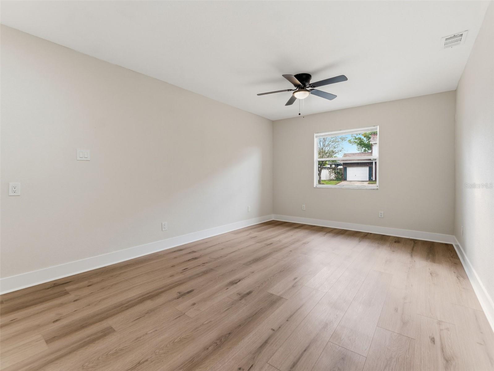 Image 13 of 32 For 1714 Saint Isabel Street