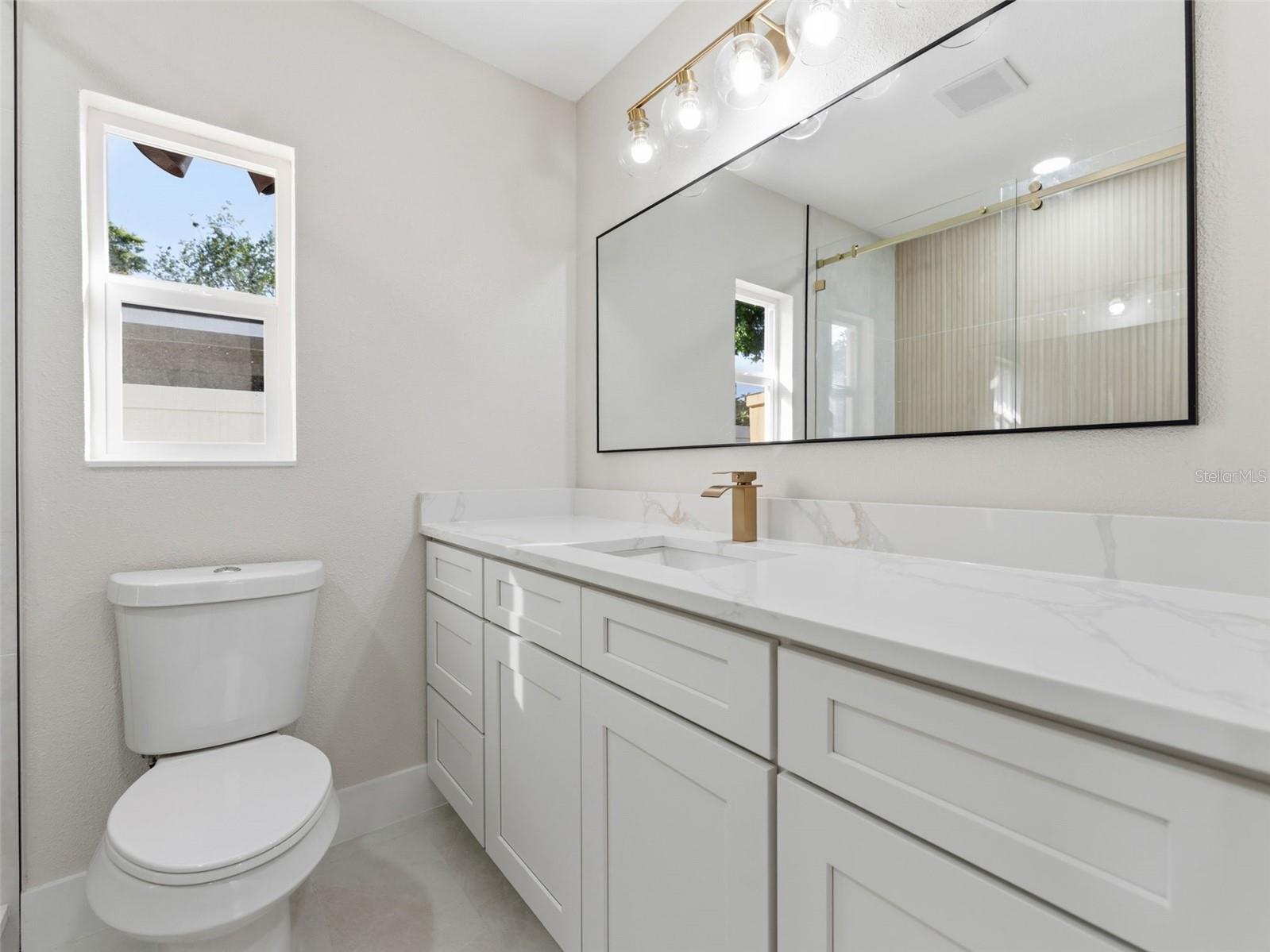 Image 15 of 32 For 1714 Saint Isabel Street