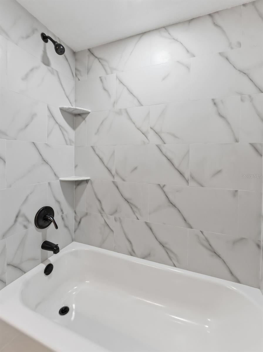 Image 23 of 32 For 1714 Saint Isabel Street