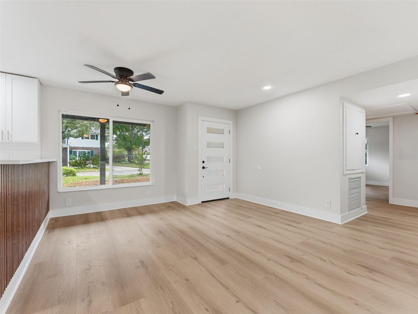 Image 3 of 32 For 1714 Saint Isabel Street