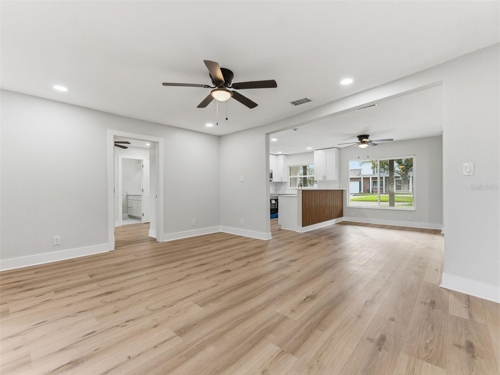 Image 8 of 32 For 1714 Saint Isabel Street