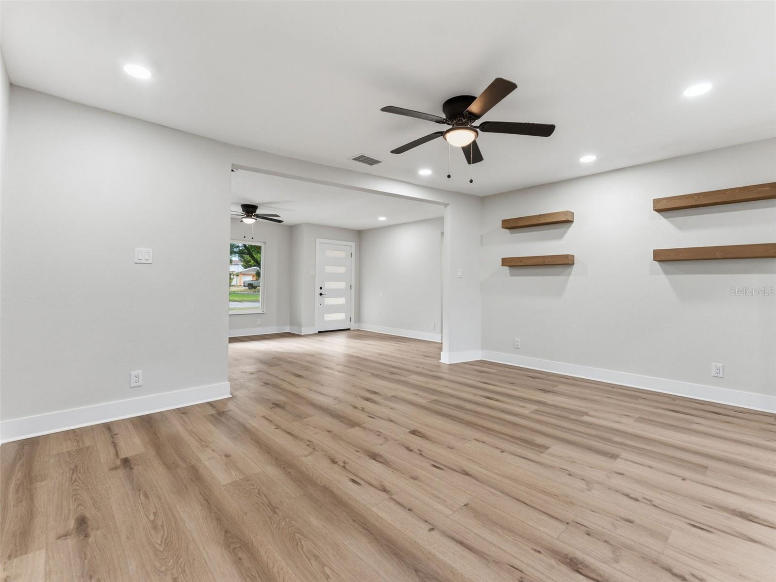 Image 9 of 32 For 1714 Saint Isabel Street