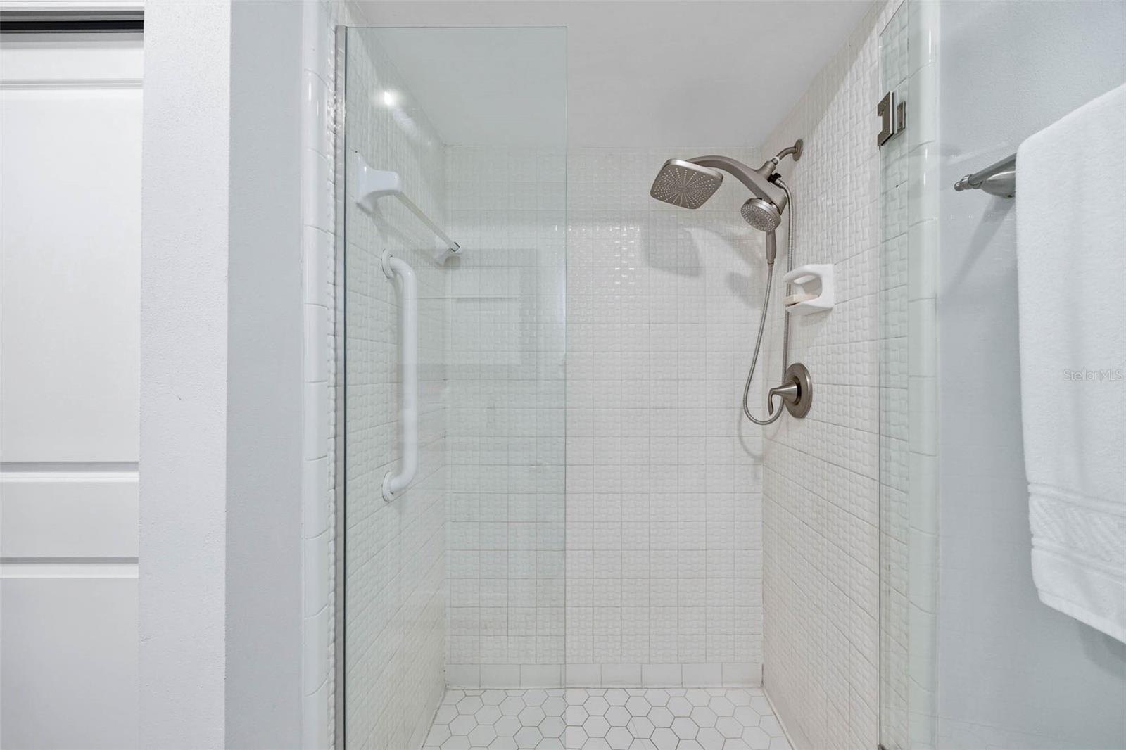 Image 18 of 42 For 2396 Mangrum Dr