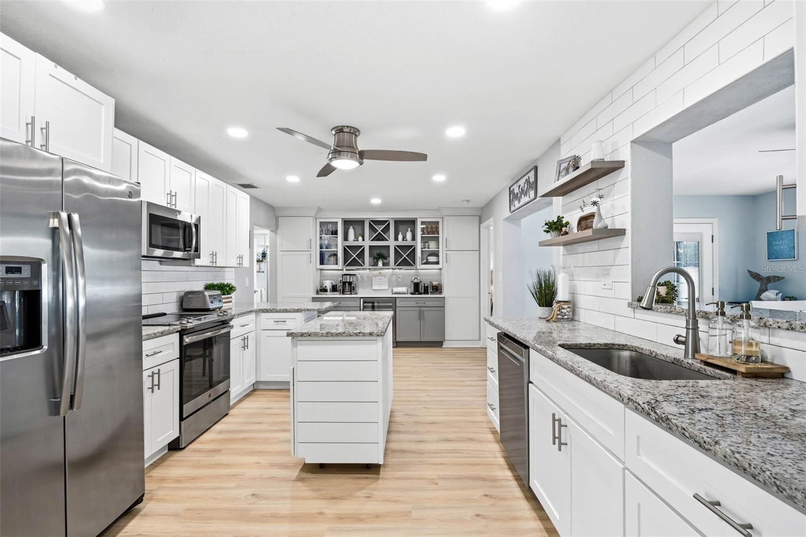 Image 6 of 42 For 2396 Mangrum Dr