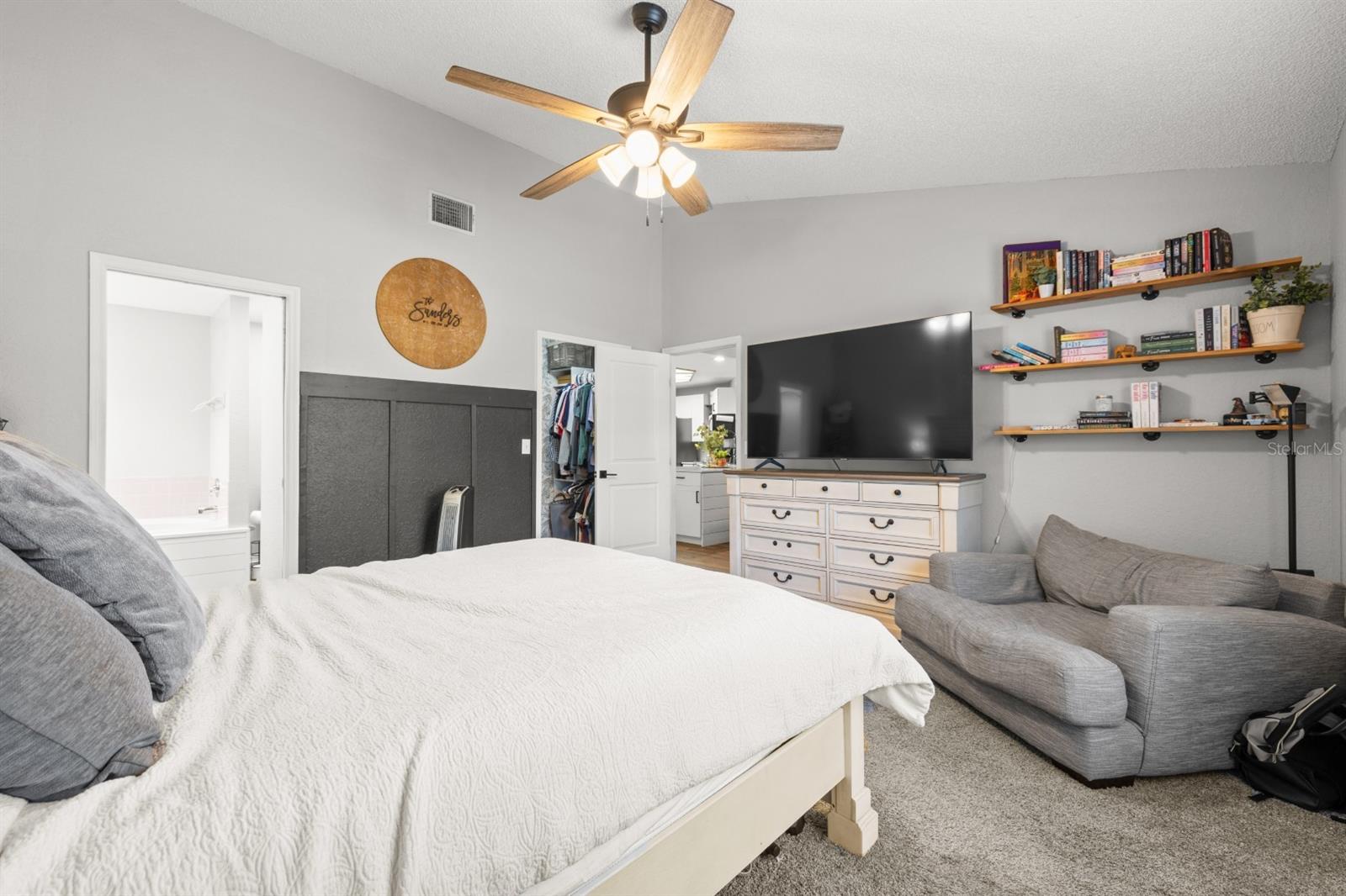 Image 15 of 38 For 5969 107th Terrace N