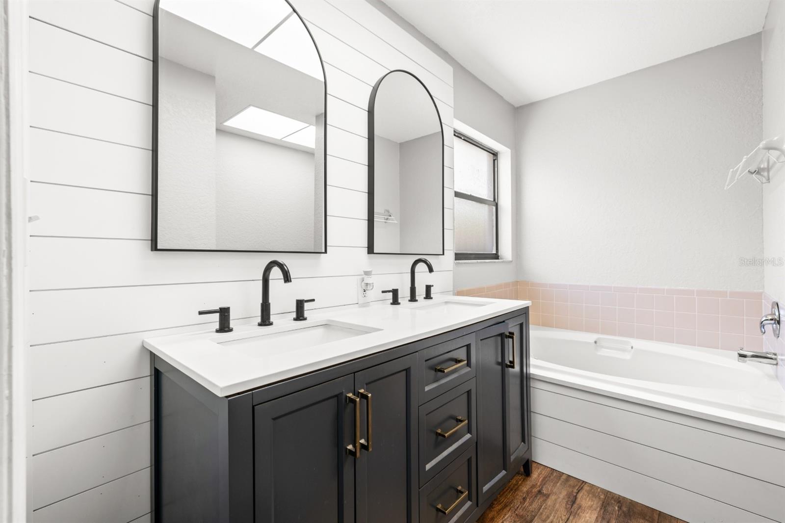 Image 17 of 38 For 5969 107th Terrace N